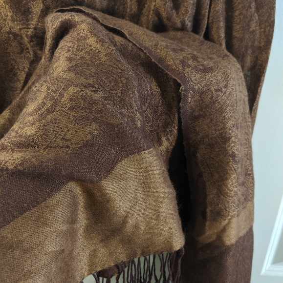 Brown pashmina scarf - Picture 3 of 3